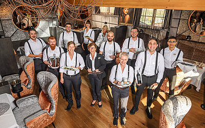 Kellner Team im Restaurant des Wellnesshotel Winzer