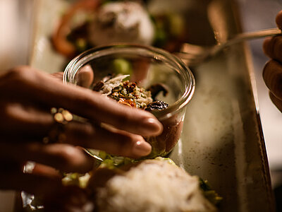 Foodsharing-Tisch im Adults Only Hotel Winzer