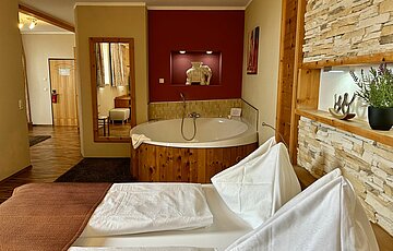 Superior Cosy Dream Junior Suite with Jacuzzi at Hotel Winzer