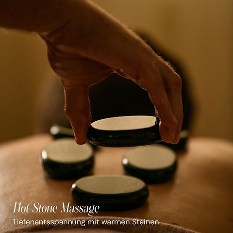 Wärme, die tiefer geht. Unsere Hot Stone Massage löst, was sich im Alltag aufbaut - ruhig, fließend, spürbar. Wer hat schon einmal einmal eine Hot Stone Massage bei Ingo genossen?